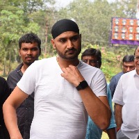Harbhajan Singh retires from all forms of cricket