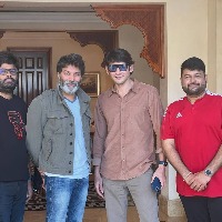'Bheemla Nayak' team catches up with Mahesh Babu in Dubai to plan new film