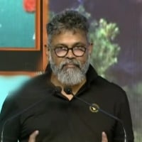 Director Sukumar announces one lakh to every single technician who worked for Pushpa