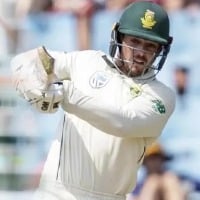 Quinton De Kock Announces Retirement From Test Cricket Similarities Between Him and Dhoni