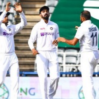 Stumps at day one in second test