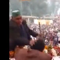 Farmer slaps BJP MLA Pankaj Gupta