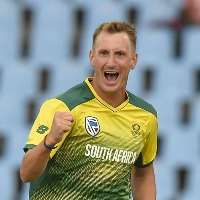 South Africa all rounder Chris Morris announced his retirement 