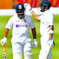 Pant and Kohli builds innings in Cape Town test