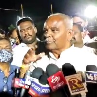 Karnataka minister Umesh Katti refused to wear a mask