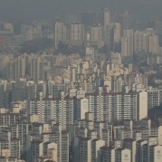 S.Korea's population mobility falls by most in 9 yrs