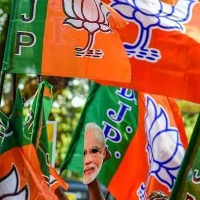 TN BJP contemplating to snap ties with AIADMK in urban local body polls