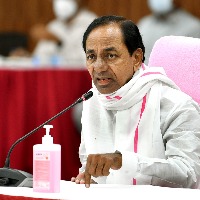 CM KCR held meeting with TRS MPs ahead of Parliament budget session