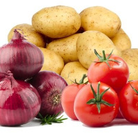 Incentivise tomato onion production during lean season to contain price rise