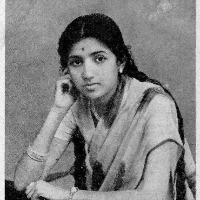 Lata first Indian at Royal Albert Hall, loved to play slot machine in Vegas