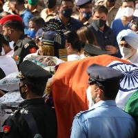 PM Narendra Modi will attend Lata Mangeshkar funerals