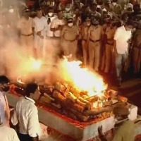 Lata Mangeshkar last rites completed in Mumbai Sivaji Park