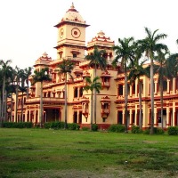 BHU students learn how to make cow dung cakes, video goes viral