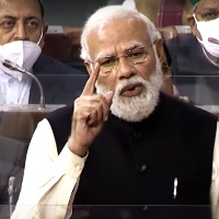 PM pays tribute to Lata before his reply to President's speech