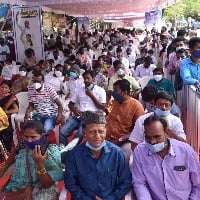 Teachers in Andhra Pradesh continue protest over pay revision