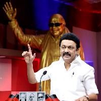 Stalin ready for first foreign tour as CM
