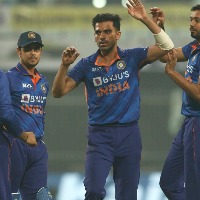 deepak Chahar out from series with Sri Lanka