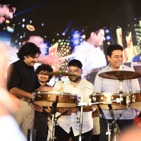 KTR playing drums with Pawan kalyan