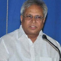 Undavalli Arun Kumar Press Meet