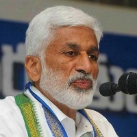 Vijayasai Reddy satires on Chandrababu