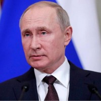 eu warns russian president vladimir putin