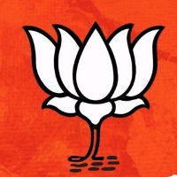 Bandi Sanjay meets BJP dissident leaders