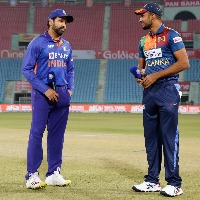 2nd T20I: Unchanged India win toss, opt to bowl against Sri Lanka