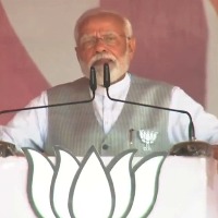 Pariwarwadis can never be nationalists, says Modi
