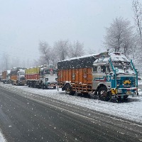 Jammu-Srinagar National Highway closed