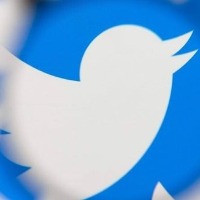 Twitter tests changes to make image descriptions easier to access
