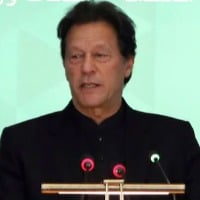 Didnt join politics to check prices of aloo tamatar says Pakistan PM Imran Khan