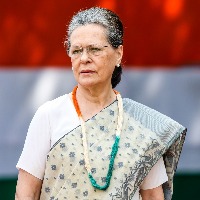 Majority in G-23 are not averse to Sonia's leadership