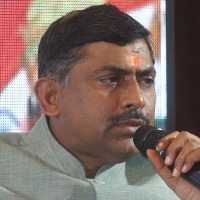 History will punish KCR says Muralidhar Rao