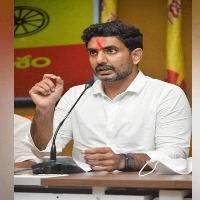 lokesh slams ycp