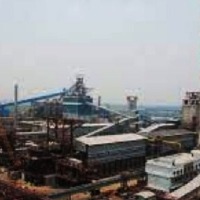 ysrcp and tdp mps demands captive mines for vizag steel plant