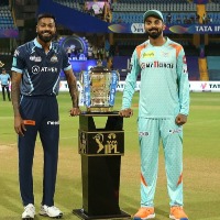 Two new teams face off in IPL