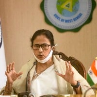 TMC chief Mamata Banerjee writes to all Oppn leaders 