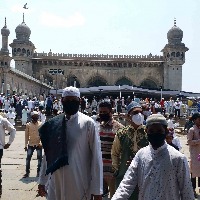 With no restrictions, cheers return during Ramzan in Hyderabad