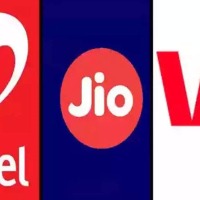 Monthly recharge plans from Airtel Vodafone Idea Reliance Jio