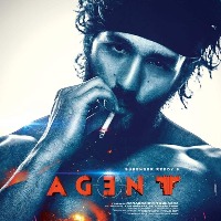 'Agent' Akhil shows off his beefy bod in special b'day poster