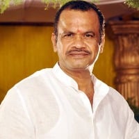 Komatireddy says Telangana will face crisis like Sri Lanka 