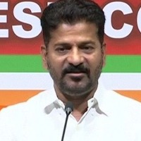 revanth reddy slams trs