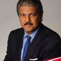 Anand Mahindra Thinks This Message On Back Of A Truck Is Brilliant