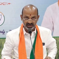 Sanjay Fires On CM KCR In An Open Letter