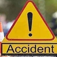 nara lokesh aide rajavardhan reddy died in road accident