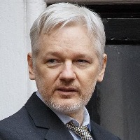 Britain Court orders to handover Julian Assange to USA