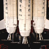 OneWeb to launch satellites with ISRO rockets