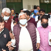 Lalu Prasad gets bail in fodder scam; RJD hails