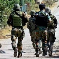 Top LeT commander and 2 terrorists killed in Baramulla