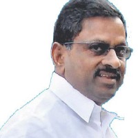 Former Minister DL Ravindra Reddy backs KTR, says no development in AP